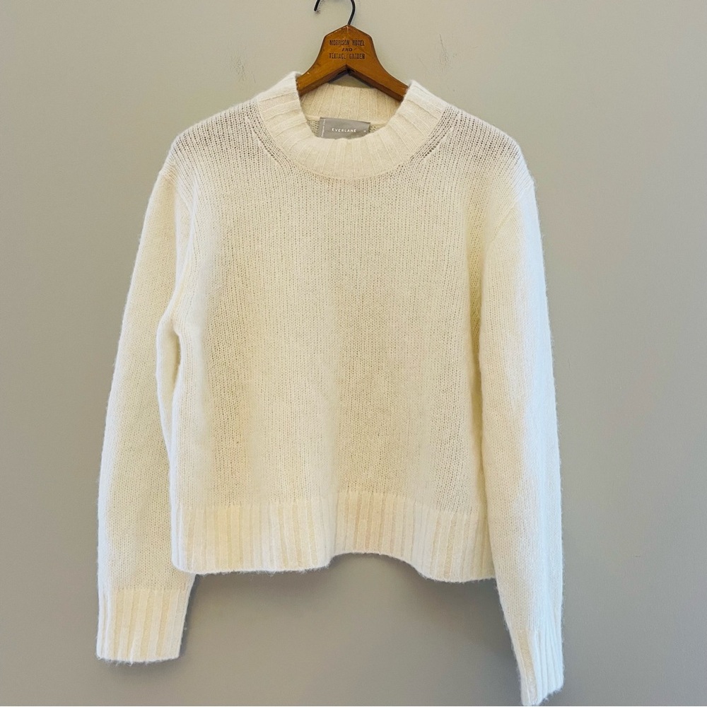 EVERLANE Women's Alpaca Merino Wool Blend Cream Ivory Sweater Size Medium Luxury